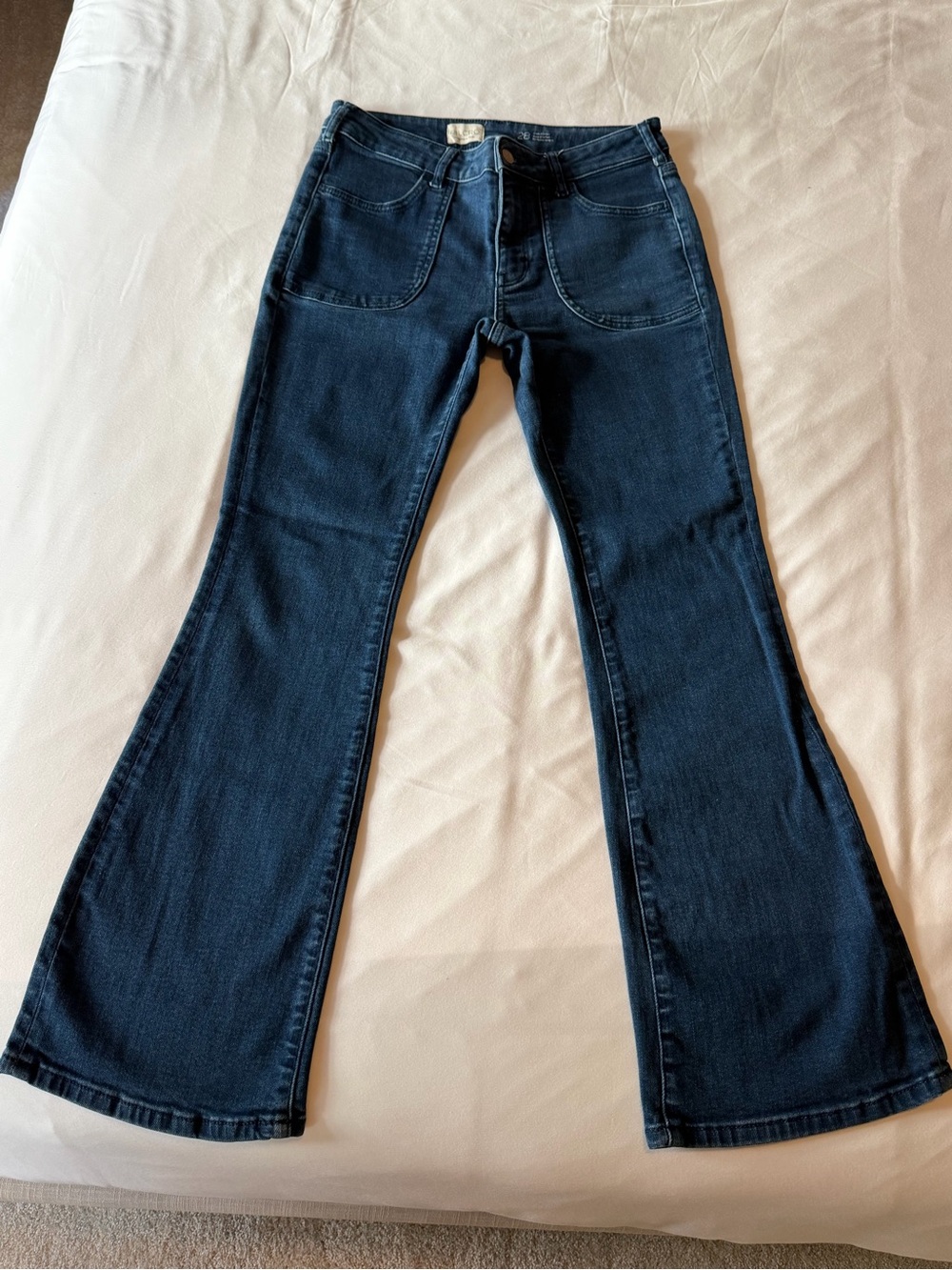 Pilcro High Rise Bootcut/Light Flare Jeans, Size 28